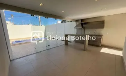Casa em condomínio para locação de aprox. 201 m², com 3 quartos, no Shopping Park - Uberlândia - MG
