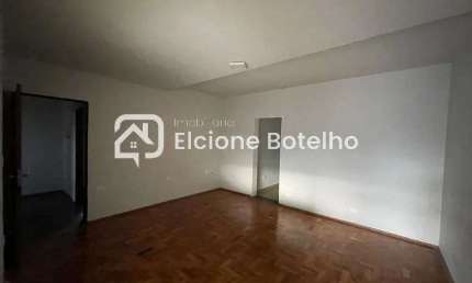 Apartamento para locação de aprox. 139 m², com 3 quartos, no bairro Presidente Roosevelt -Uberlândia