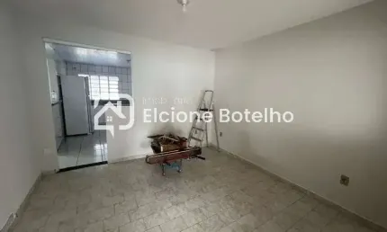 Casa para locação de aprox. 120 m², com 2 quartos, no bairro Nossa Senhora Aparecida - Uberlândia