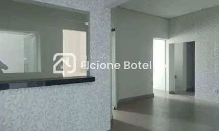 Casa comercial para locação de aprox. 80 m², com 4 quartos, no bairro Centro - Uberlândia - MG