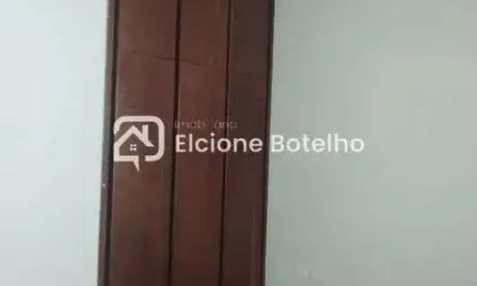 Casa para locação de aprox. 150 m², com 3 quartos no bairro Osvaldo Rezende - Uberlândia - Mg