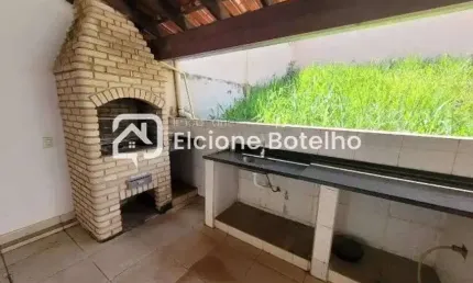 Casa para locação de aprox. 150 m², com 3 quartos, no bairro Morada da Colina - Uberlândia - MG
