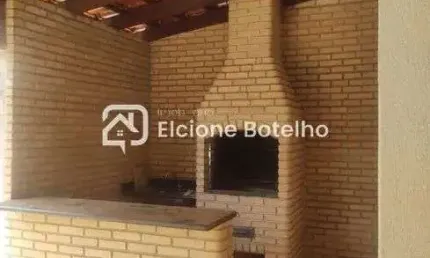 Casa para locação de aprox. 200 m², com 5 quartos, no bairro Miranda - Araguari - MG