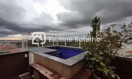 Apartamento triplex para locação de aprox. 165 m², com 2 quartos, no Granada - Uberlândia - MG