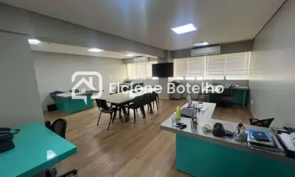 Sala comercial para locação de aprox. 92 m², com elevador, no bairro Brasil - Uberlândia - MG