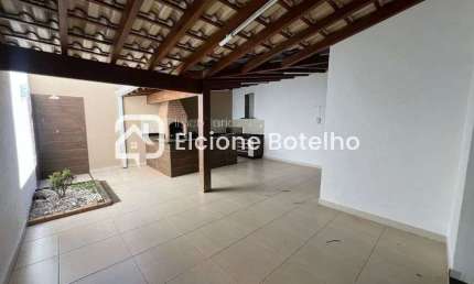 Casa de condomínio para locação de aprox. 120 m², com 4 quartos, no bairro Gávea - Uberlândia - MG
