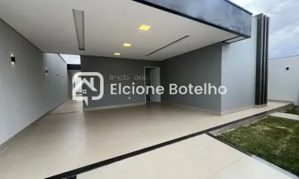 Casa para locação de aprox. 240 m², com 3 quartos, 2 suítes, no bairro Novo Mundo - Uberlândia - MG