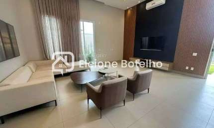 Casa em condomínio para locação, de aprox. 240m², com 3 quartos, no bairro Jardim Sul, Uberlândia MG