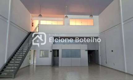 Galpão comercial para locação de aprox. 263 m², com habite-se, no bairro Umuarama - Uberlândia - Mg