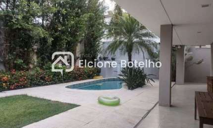 Casa para locação de aprox. 418 m², com 4 quartos, no bairro Nova Uberlândia - Uberlândia - MG