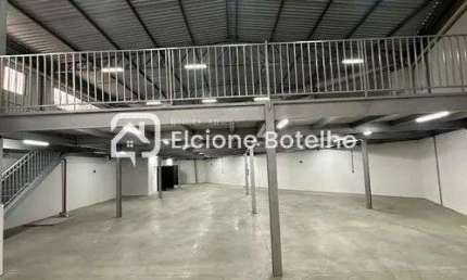 Galpão para locação de aprox. 774 m², com habite-se, no bairro Luizote de Freitas - Uberlândia - Mg