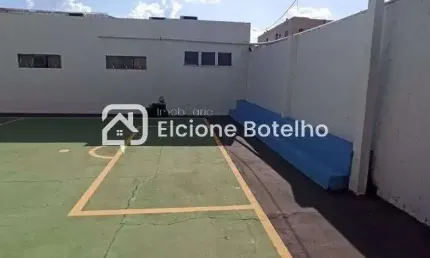 Prédio para locação de aprox. 1500 m², com 11 salas, no bairro Bom Jesus - Uberlândia - Mg