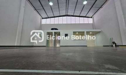 Barracão comercial para locação de aprox. 465 m², no bairro Minas Gerais - Uberlândia - MG