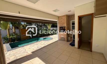 Casa em condomínio para locação de aprox. 217 m², com 4 quartos no Nova Uberlândia - Uberlândia - MG