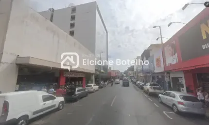 Loja comercial para locação de aprox. 1376 m², 2 pavimentos, no bairro Centro - Uberlândia - MG