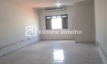 Prédio comercial para locação de aprox. 454 m², no bairro Nossa Senhora Aparecida - Uberlândia - MG
