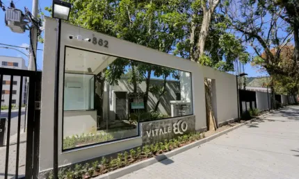 Casa duplex de 2 quartos no condominio eco - vargem grande