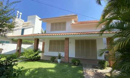 Casa para Venda em Florianópolis, JURERE INTERNACIONAL, 6 dormitórios, 4 banheiros, 2 vagas