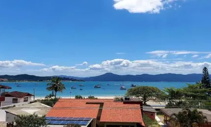 Apartamento para Venda em Florianópolis, CANASJURE, 3 dormitórios, 1 suíte, 2 banheiros, 2 vagas