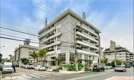 Apartamento para Venda em Florianópolis, JURERE, 3 dormitórios, 3 suítes, 3 banheiros, 2 vagas