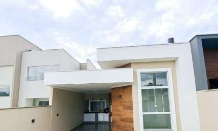 Casa à venda no bairro Três Rios do Norte em Jaraguá do Sul/SC