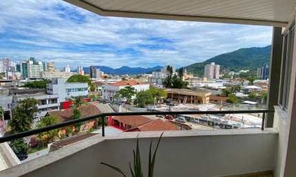 Apartamento à venda no bairro Centro em Jaraguá do Sul/SC