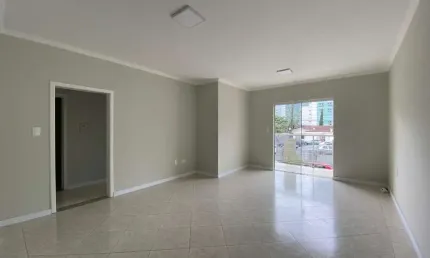 Apartamento à venda no bairro Centro em Jaraguá do Sul/SC