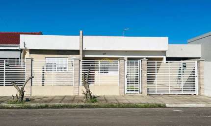 Casa com 2 quartos à venda no Atlântida Sul (Distrito), Osório 