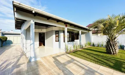 Casa com 3 quartos à venda no Atlântida Sul (Distrito), Osório 