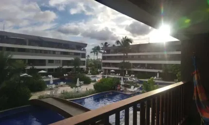 Á venda | apartamento mobiliado na praia de muro alto - pe