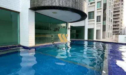 Apartamento na Av Boa Viagem ! 149 m²,  3 Quartos e prédio com piscina!!