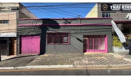 Casa com 5 quartos para alugar na Avenida Bonifácio Vilela, 800, Centro, Ponta Grossa