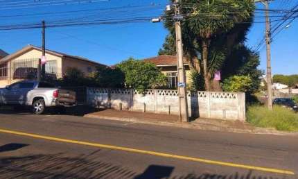 Casa com 3 quartos para alugar na Rua Leopoldo Froes, 515, Uvaranas, Ponta Grossa