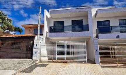 Casa com 2 quartos para alugar na Rua Pinheiro Chagas, Uvaranas, Ponta Grossa