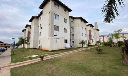 Apartamento com 2 quartos para alugar na Rua Jacob Faintyck, 325, Uvaranas, Ponta Grossa