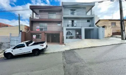 Casa com 3 quartos para alugar na Rua Dario Veloso - Até 477/478, 268, Uvaranas, Ponta Grossa