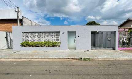Ponto comercial para alugar na Rua Medeiros de Albuquerque, 382, Oficinas, Ponta Grossa