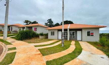 Casa em condomínio fechado com 2 quartos para alugar na Rua Tenente-coronel Valdir Copetti Neves, 450, Neves, Ponta Grossa