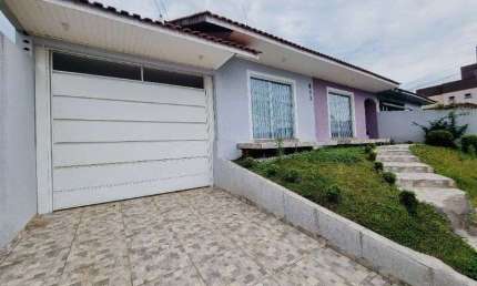 Casa com 3 quartos para alugar na Rua Tenente Pinto Duarte, 603, Centro, Ponta Grossa