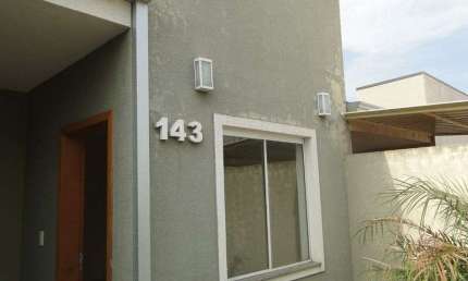 Casa com 2 quartos para alugar na Rua Lagoa Rodrigo de Freitas, 143, Oficinas, Ponta Grossa