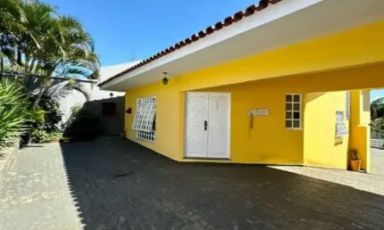 Casa com 4 quartos para alugar na Rua Luiz Gama, 805, Oficinas, Ponta Grossa