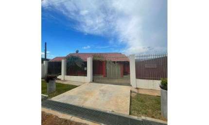 Casa com 2 quartos para alugar na Rua São João do Triunfo, 07, Oficinas, Ponta Grossa