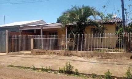 Casa com 4 quartos para alugar na Rua José Ferreira de Menezes, 440, Neves, Ponta Grossa