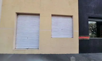 Ponto comercial para alugar na Rua Castanheira - De 620/621 Ao Fim, 355, Contorno, Ponta Grossa
