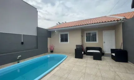 Casa com 2 quartos para alugar na Rua Décio Vergani, Uvaranas, Ponta Grossa