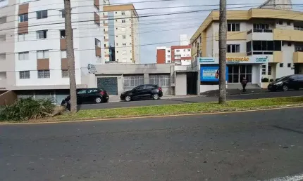 Ponto comercial para alugar na Avenida Doutor Francisco Burzio, Centro, Ponta Grossa
