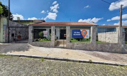 Casa com 4 quartos para alugar na Rua Bittencourt Sampaio, 422, Nova Rússia, Ponta Grossa