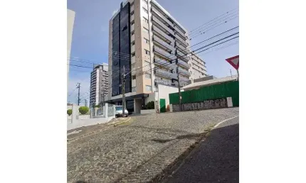 Apartamento com 3 quartos para alugar na Rua Professora Judith Macedo Silveira, Centro, Ponta Grossa