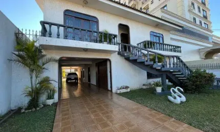 Casa com 4 quartos à venda na Rua Coronel José Pedro de Carvalho, Nova Rússia, Ponta Grossa