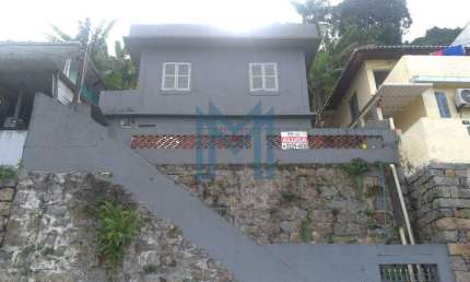 Casa com 2 dormitórios para alugar, 80 m² por R$ 1.800,00 + IPTU/mês - Jabaquara - Santos/SP